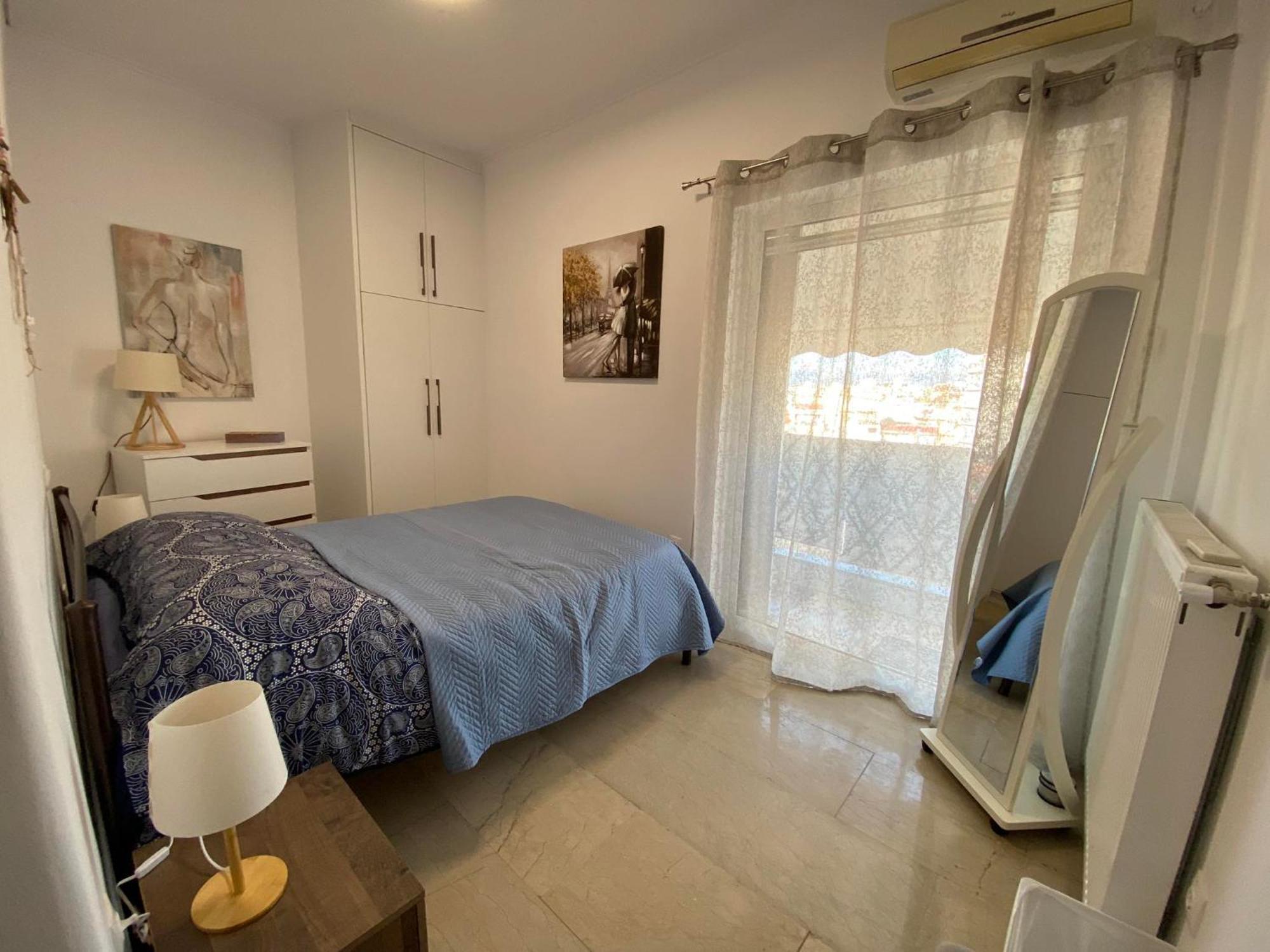 Irene΄S Downtown Apartment Халкис Екстериор снимка